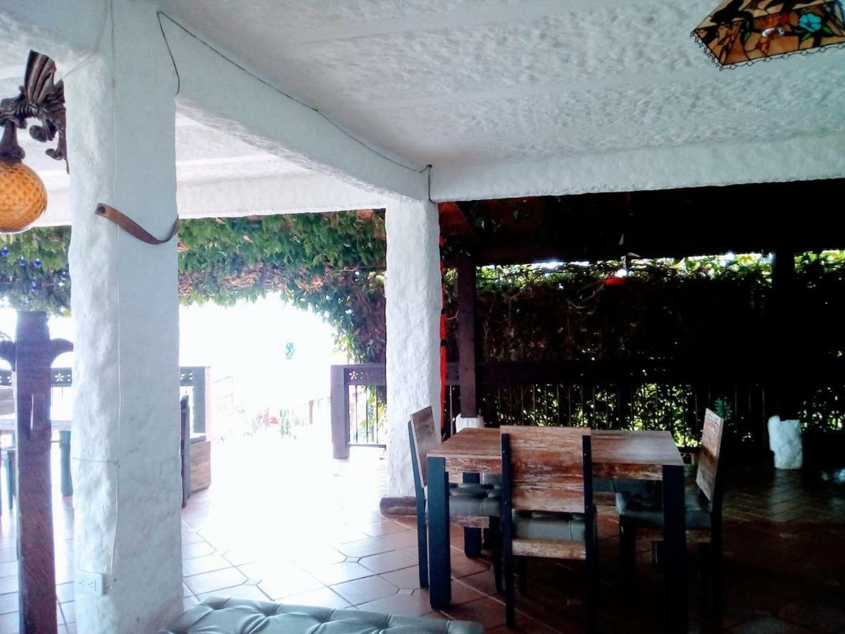 Hotel La Cuspide Calimita Esterno foto