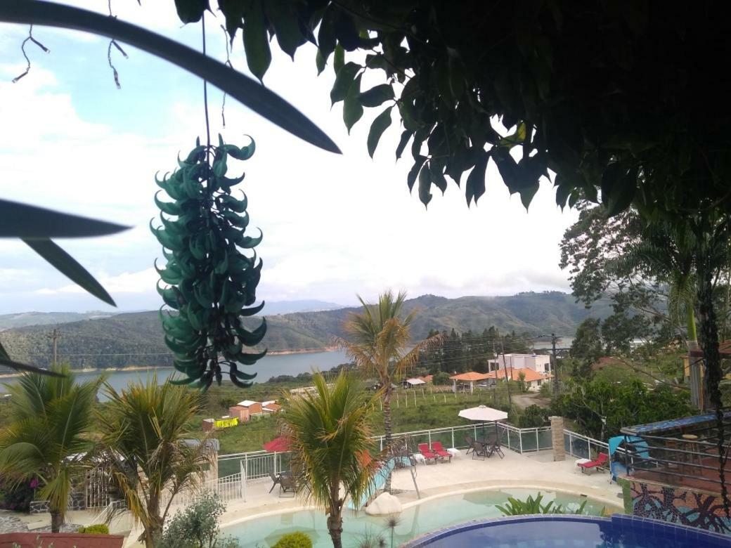 Hotel La Cuspide Calimita Esterno foto
